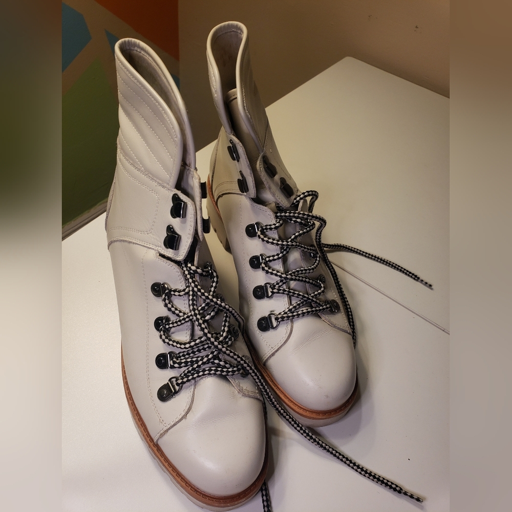 MARC FISHER Women's Cream Lace-Up Boots Size 11